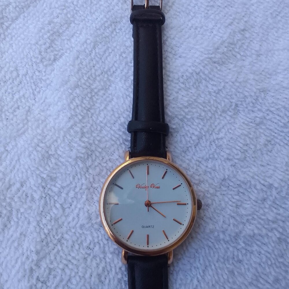 Your best offer? Voulez Vous' large-size Quartz watch
